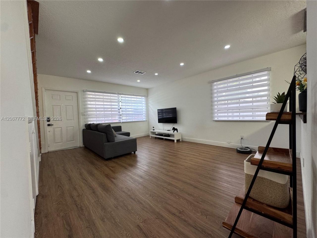10651 NW 1st St , Unit 10651, Pembroke Pines, FL 33026 Photo