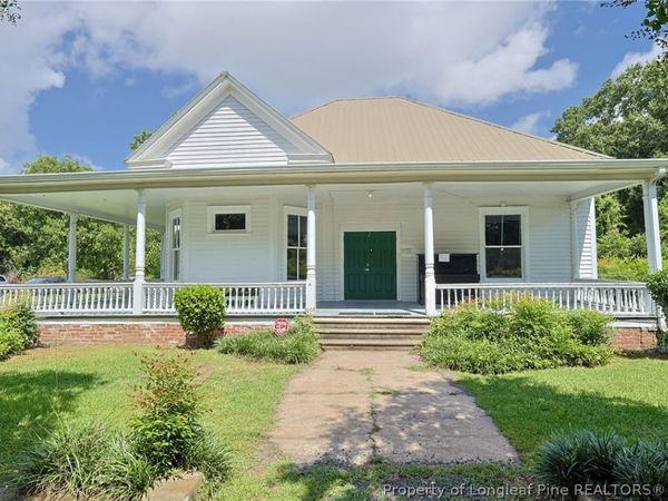 307 McCaskill Avenue, Maxton, NC 28364