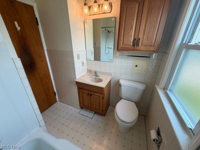 5411 Forest Avenue , Parma, OH 44129 Photo 14