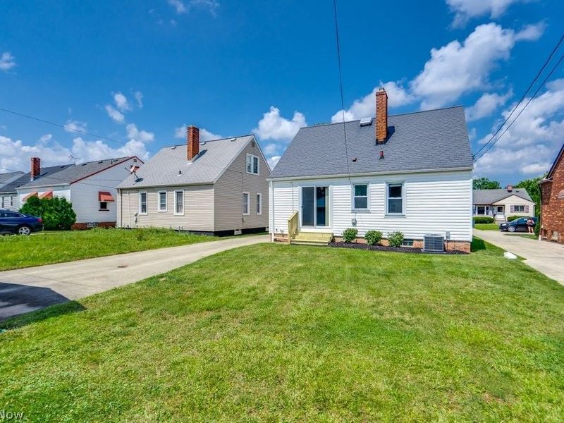 5411 Forest Avenue, Parma, OH 44129 Photo 3
