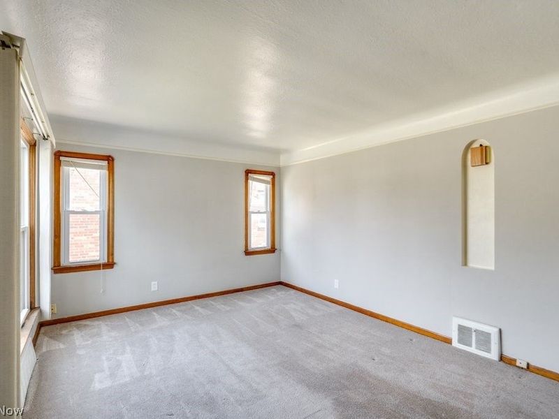 5411 Forest Avenue, Parma, OH 44129 Photo 7