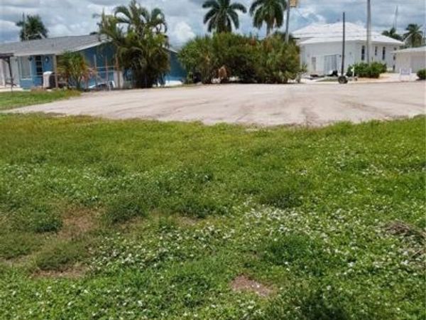 18196 Cutlass DR , FORT MYERS BEACH, FL 33931