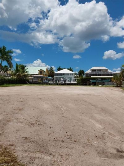 18196 Cutlass Dr, Fort Myers Beach, FL 33931 Photo