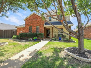 13827 Plum Valley Drive , Frisco, TX 75033