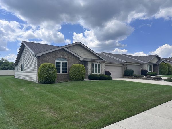 9898 Hart Street , St. John, IN 46373