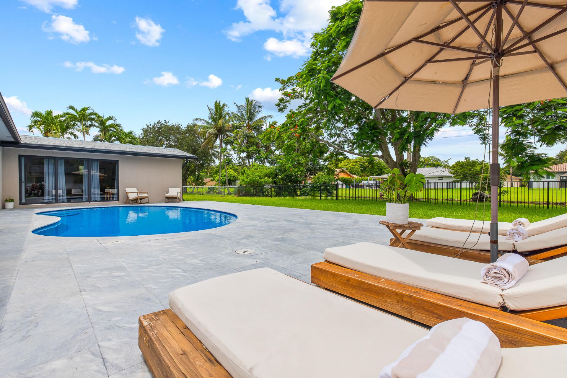 841 NW 75th Terrace, Plantation, FL 33317 Photo