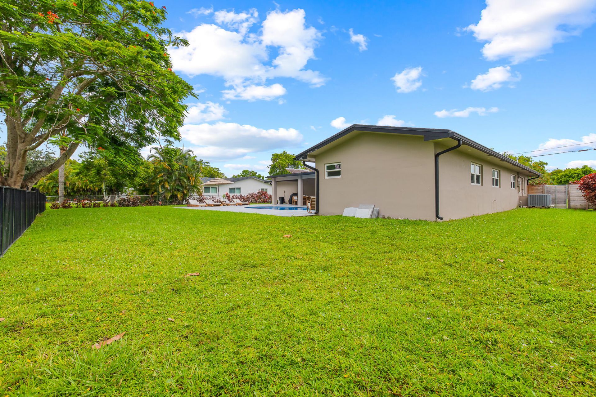 841 NW 75th Terrace, Plantation, FL 33317 Photo