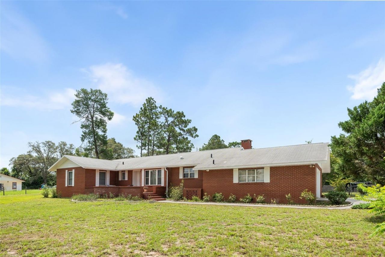 10290 NE 60th Street, Bronson, FL 32621 Main Photo