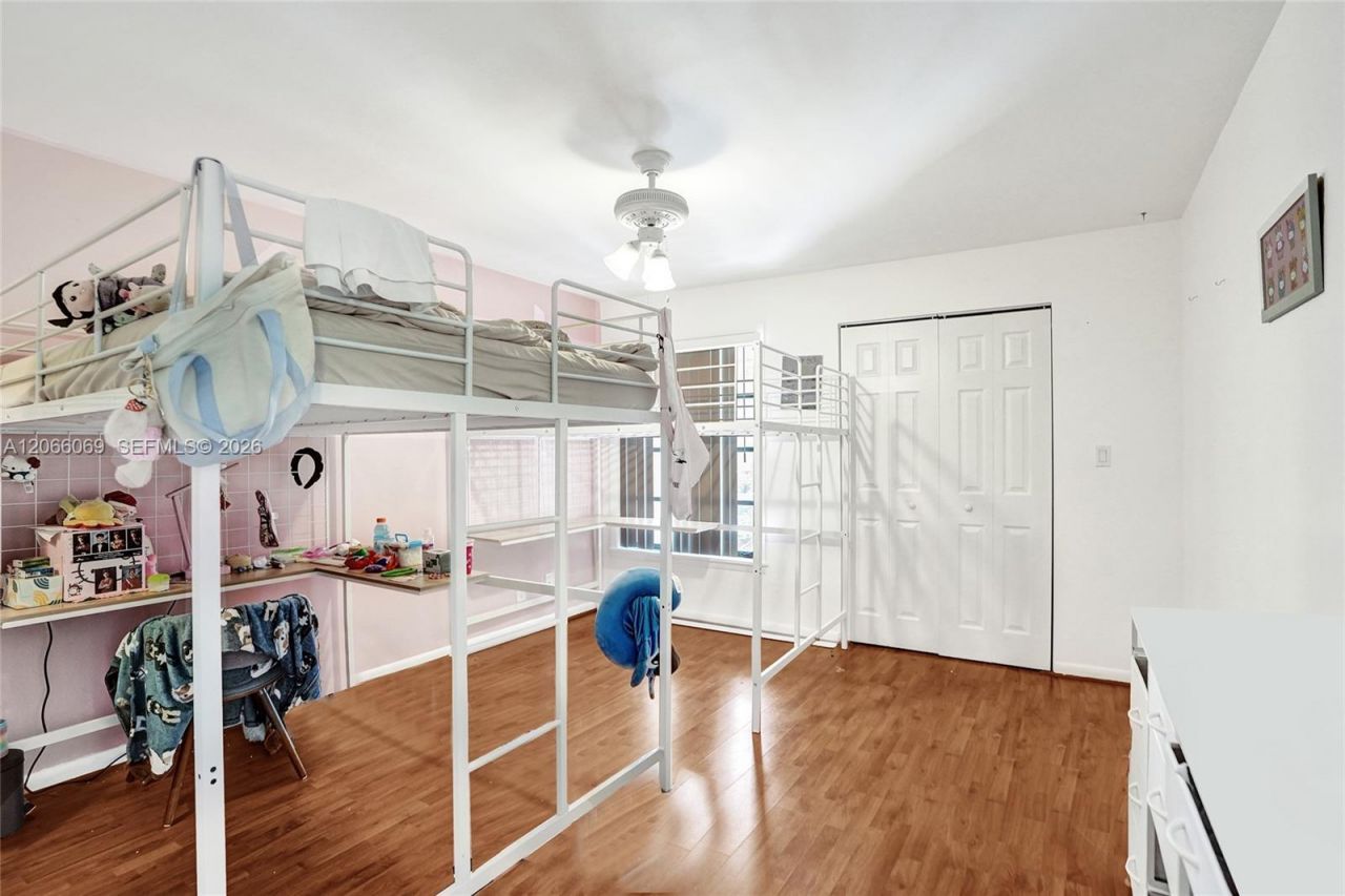 2999 Lakewood Ln, Hollywood, FL 33021 Photo