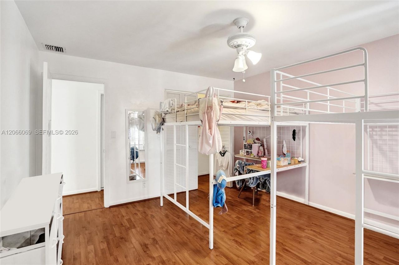2999 Lakewood Ln, Hollywood, FL 33021 Photo