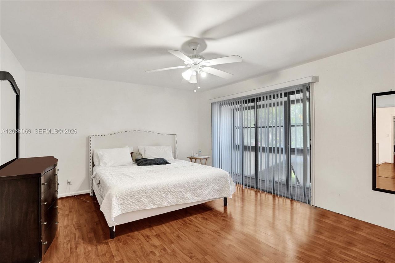 2999 Lakewood Ln, Hollywood, FL 33021 Photo