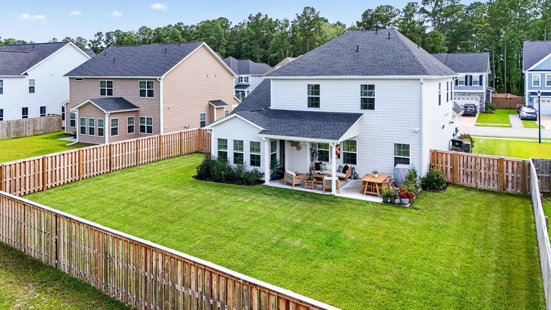 275 Fiddleback Drive Photo 4