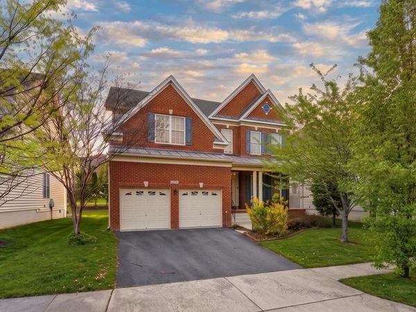 25209 EISENHOWER DRIVE , CHANTILLY, VA 20152