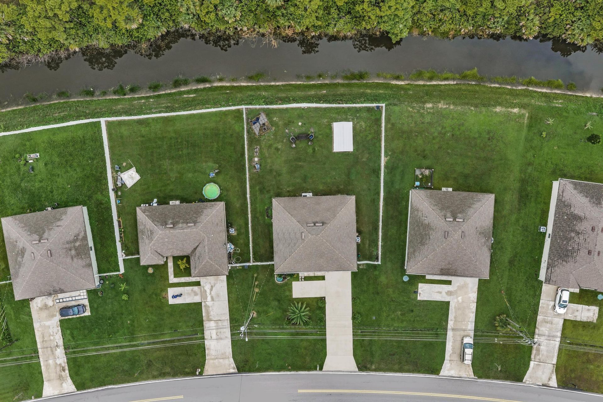 2518 SW Savage Boulevard, Port Saint Lucie, FL 34953 Photo