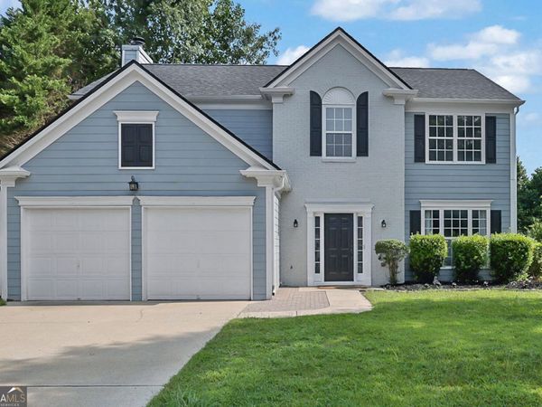 552 Glen Level Circle, Sugar Hill, GA 30518