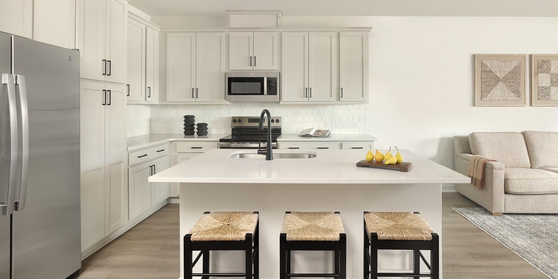 5081 Blackberry Lane Photo 10