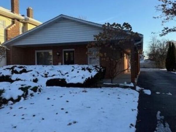 381 E Church Street , Marion, OH 43302
