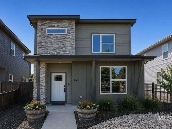 1634 S Oakland Ave, Boise, ID 83706