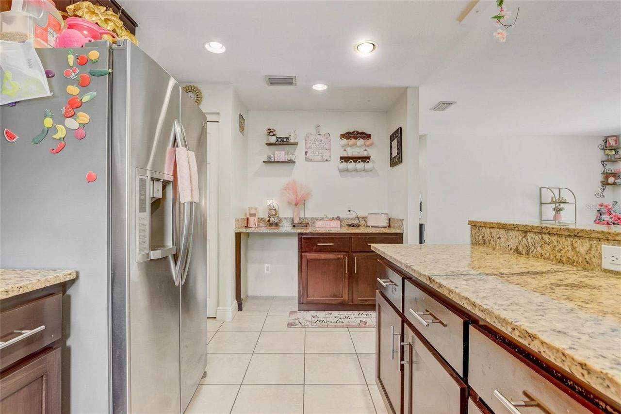 8691 Contoura Drive, Orlando, FL 32810 Photo