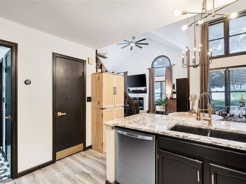 7493 Huntington Drive, Unit 2, Boardman, OH 44512 Photo 13