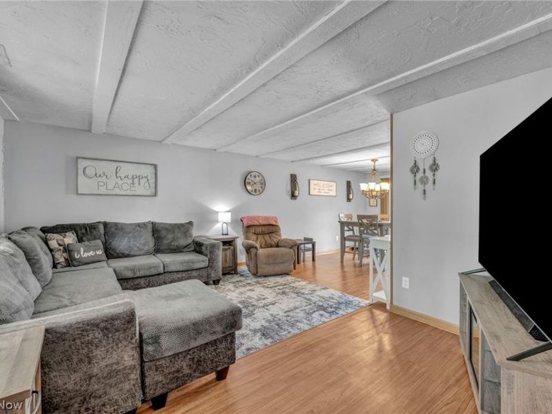 4425 Queen Anne Avenue , Lorain, OH 44052 Photo 16