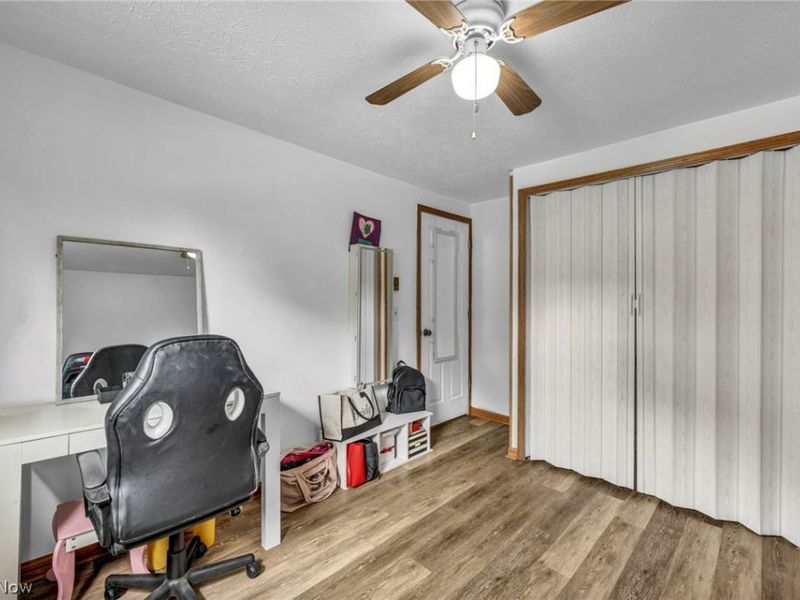 4425 Queen Anne Avenue , Lorain, OH 44052 Photo 19