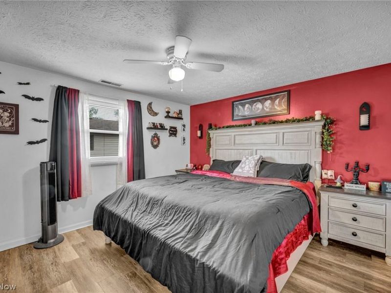 4425 Queen Anne Avenue , Lorain, OH 44052 Photo 29