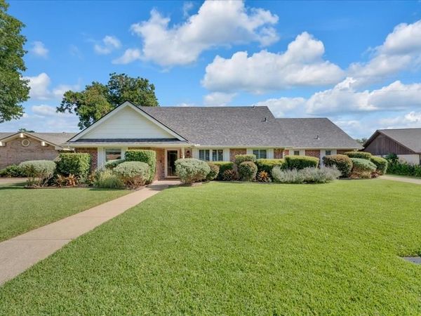 4412 Fiesta Circle E, Fort Worth, TX 76133