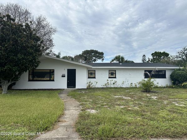 230 Micanopy Court , Indian Harbour Beach, FL 32937