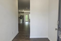 204 Sunny Drive  photo 4