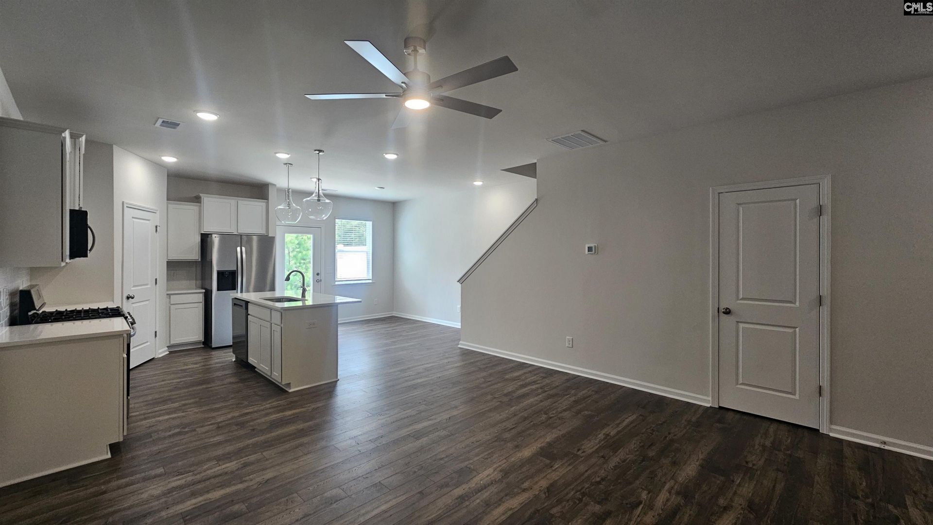 204 Sunny Drive  Photo 8