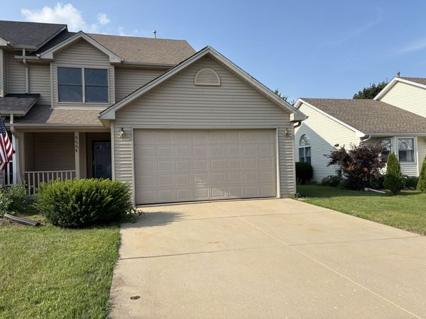 655 Hill Street , Sycamore, IL 60178