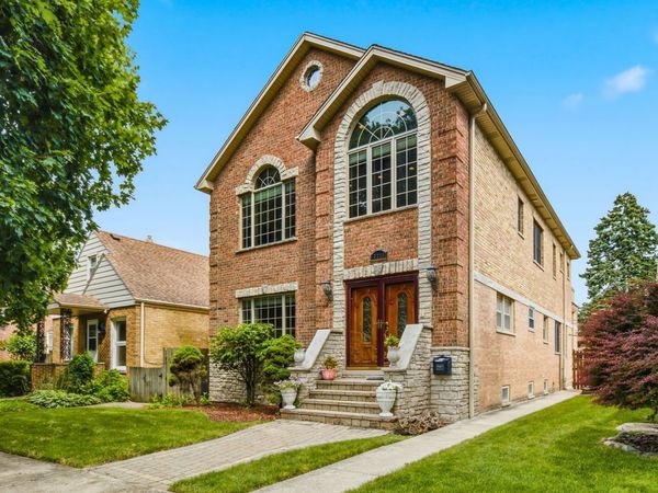 7718 W Farragut Avenue , Chicago, IL 60656