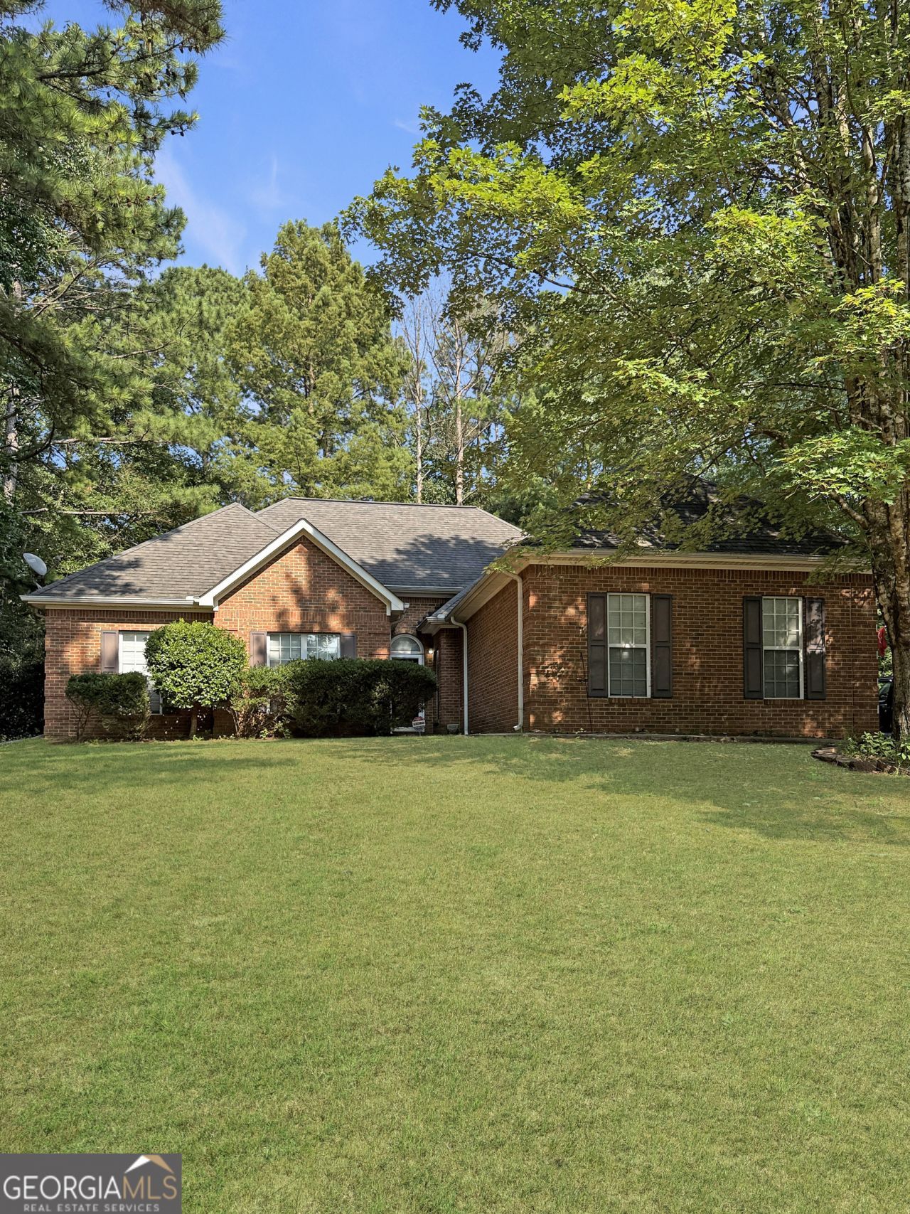 213 Masters Way, Newnan, GA 30265 Main Photo