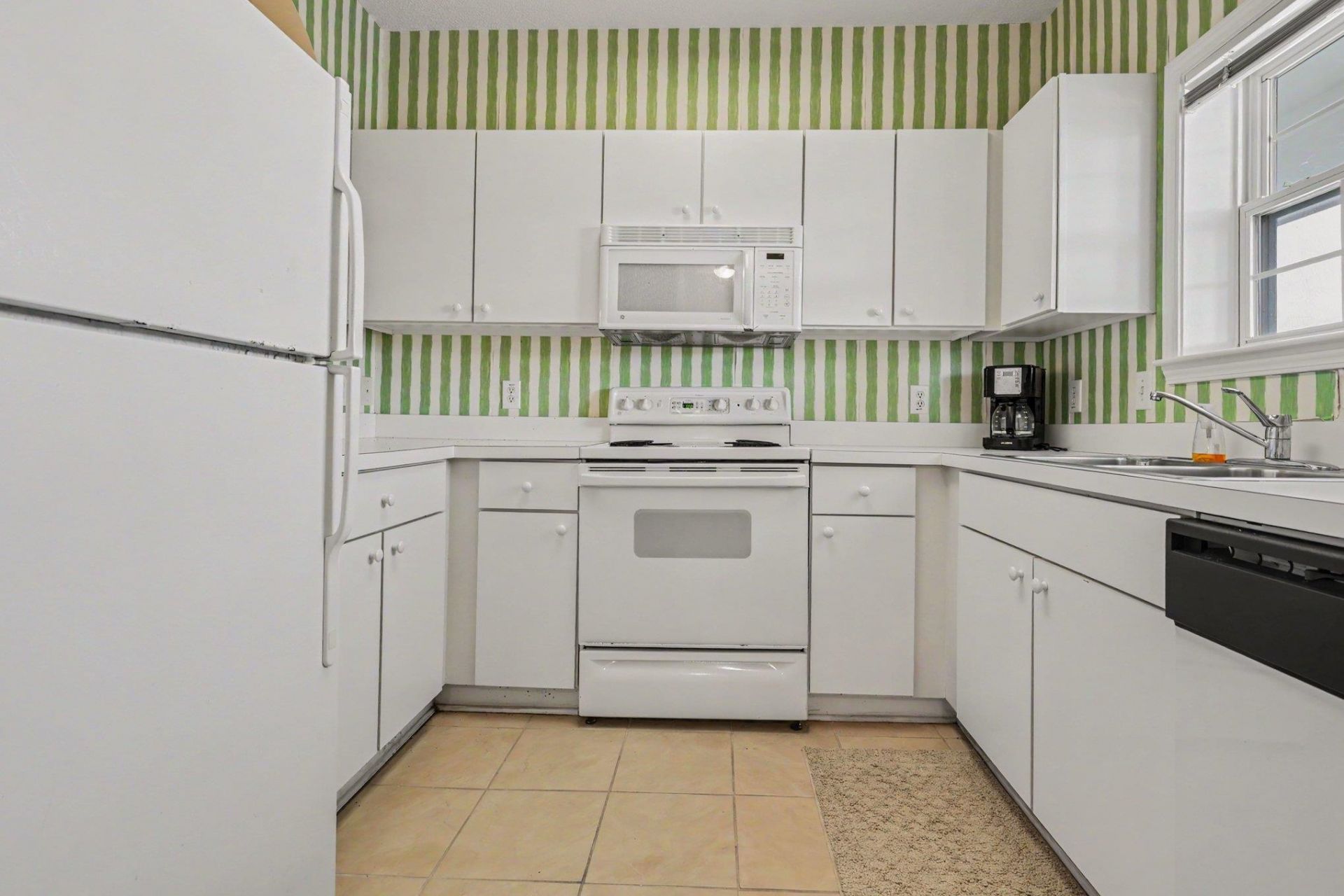 5750 Oyster Catcher Dr. Photo 12