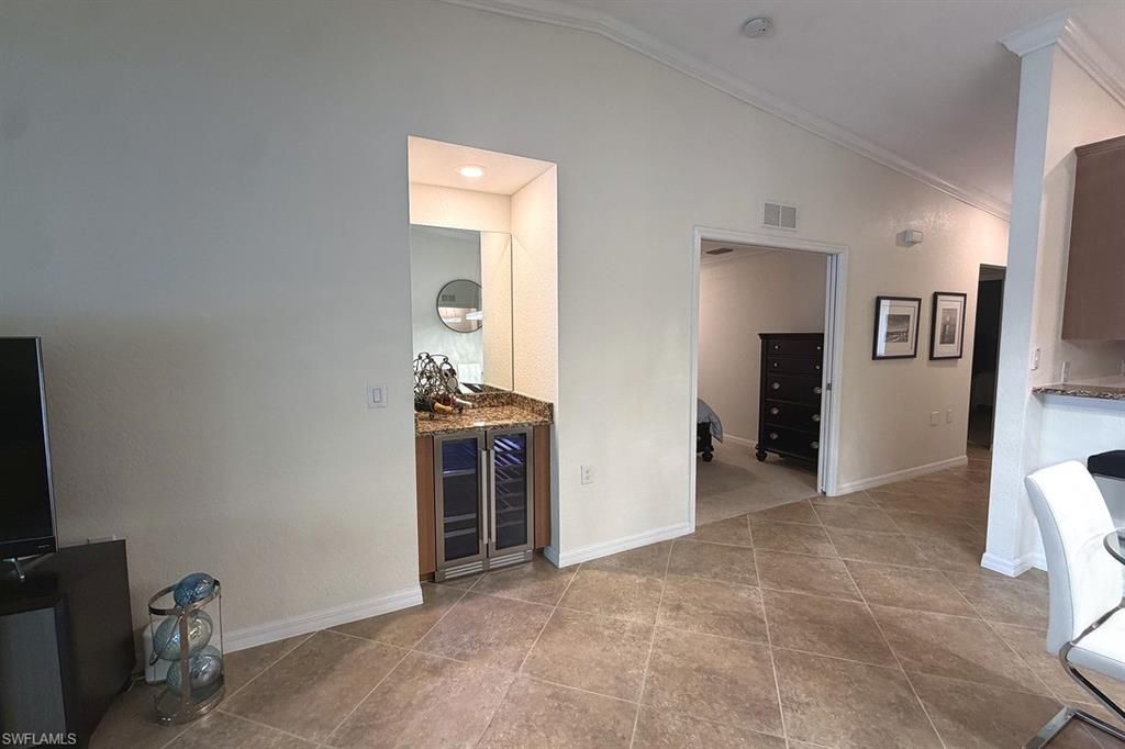 9529 Avellino Way, Unit 2825, Naples, FL 34113 Photo