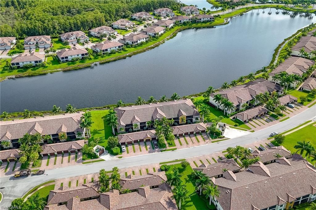 9529 Avellino Way , Unit 2825, Naples, FL 34113 Photo