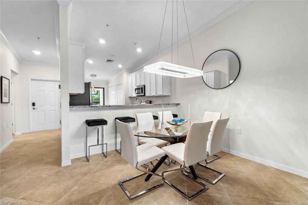 9529 Avellino Way, Unit 2825, Naples, FL 34113 Photo