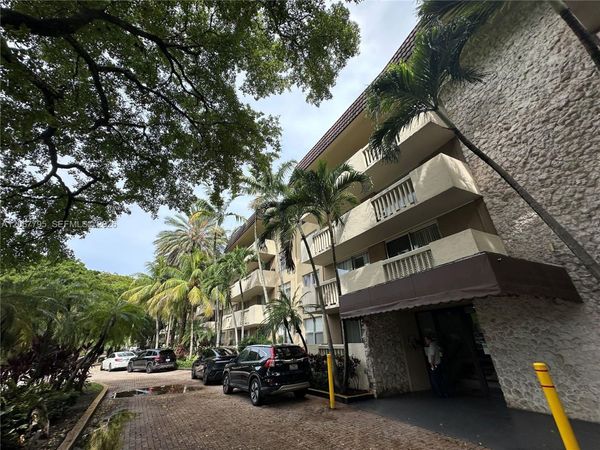 1800 Sans Souci Blvd , Unit 426, North Miami, FL 33181