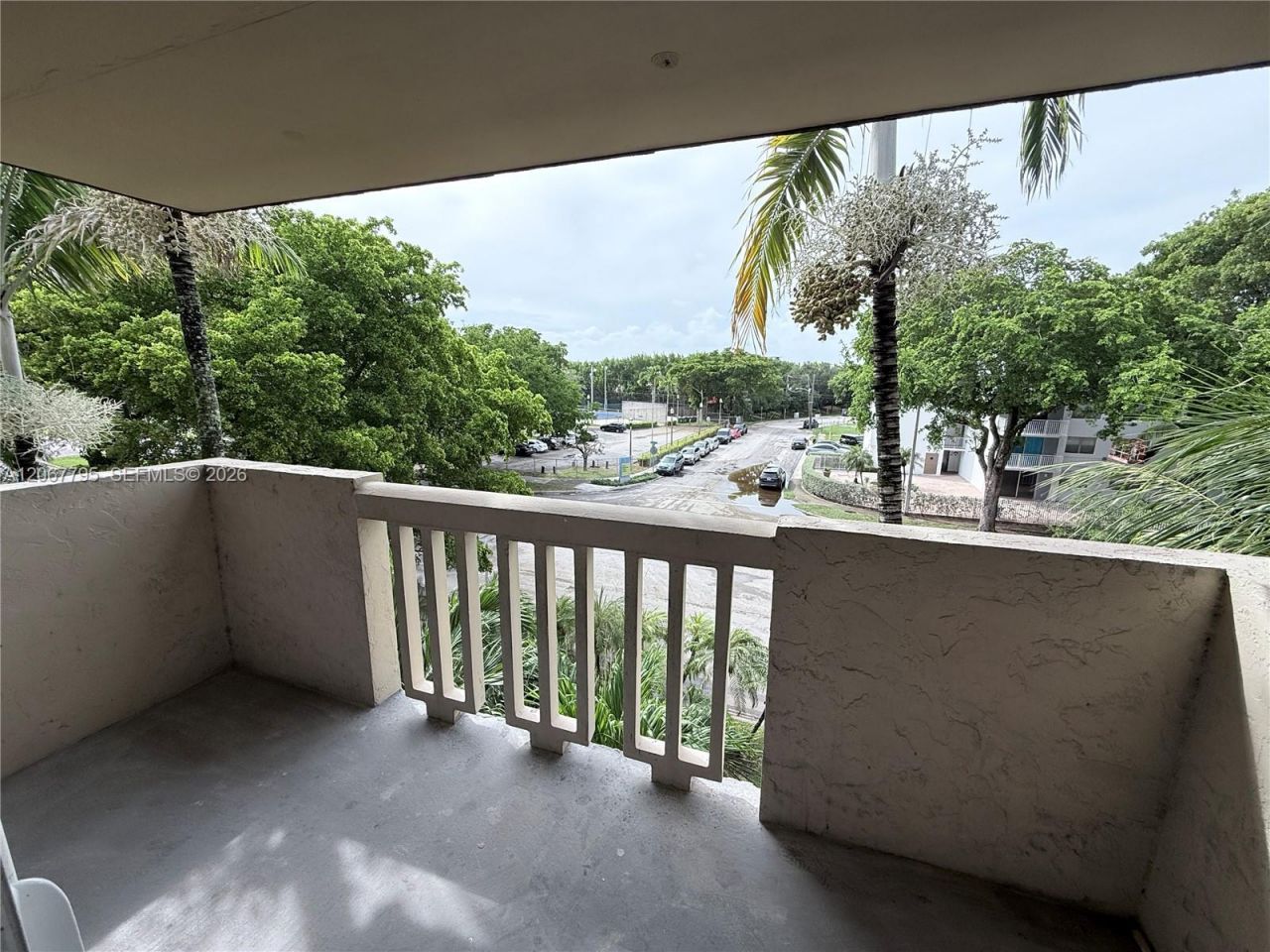 1800 Sans Souci Blvd, Unit 426, North Miami, FL 33181 Photo