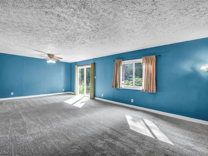 2139 Suncrest Circle , Cuyahoga Falls, OH 44221 Photo 19