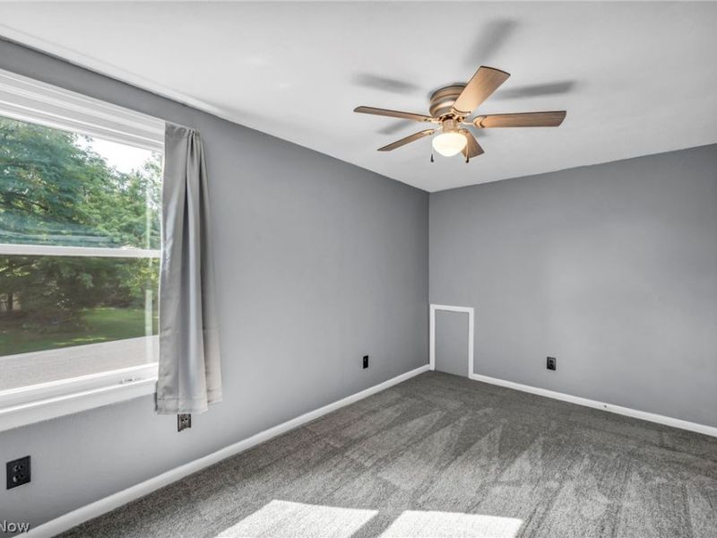 2139 Suncrest Circle , Cuyahoga Falls, OH 44221 Photo 23