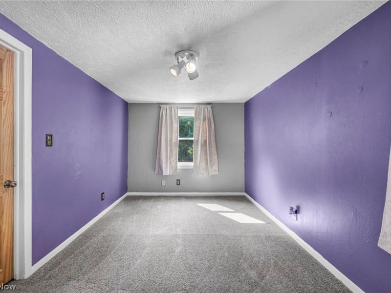 2139 Suncrest Circle , Cuyahoga Falls, OH 44221 Photo 29