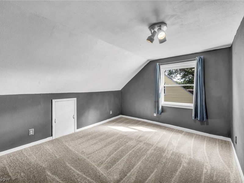 2139 Suncrest Circle , Cuyahoga Falls, OH 44221 Photo 35