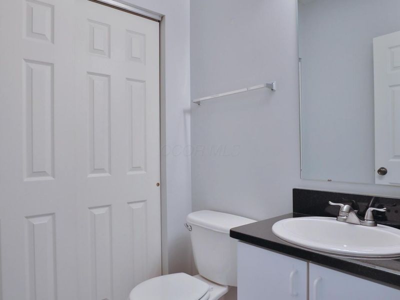3011 Sunset Drive , Unit F, Columbus, OH 43202 Photo 8