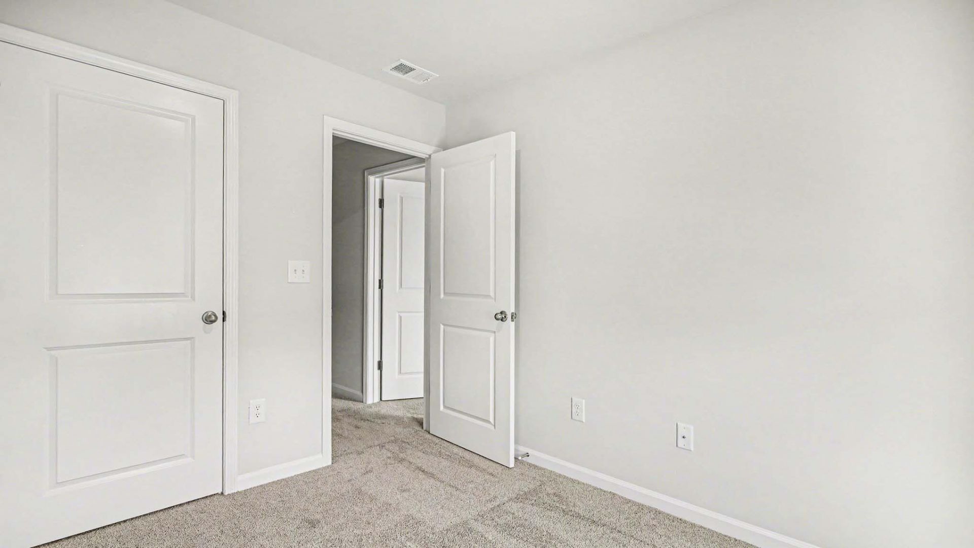 124 Hale Road Photo 14