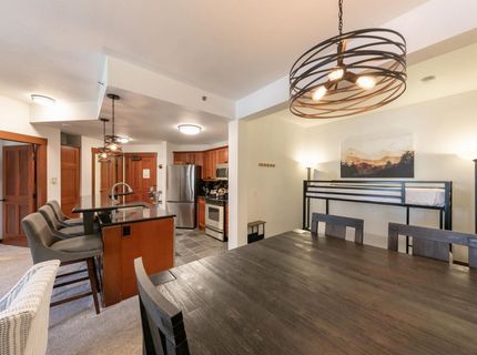1850 Village South Road, Unit #308, Olympic Valley, CA 96146 Photo