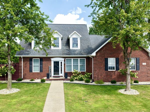 6994 Meredith Drive, Seymour, IN 47274