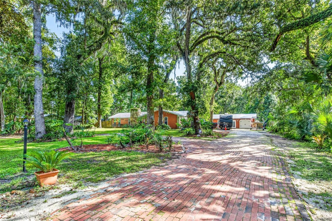 625 Wildwood Drive, New Smyrna Beach, FL 32168 Photo