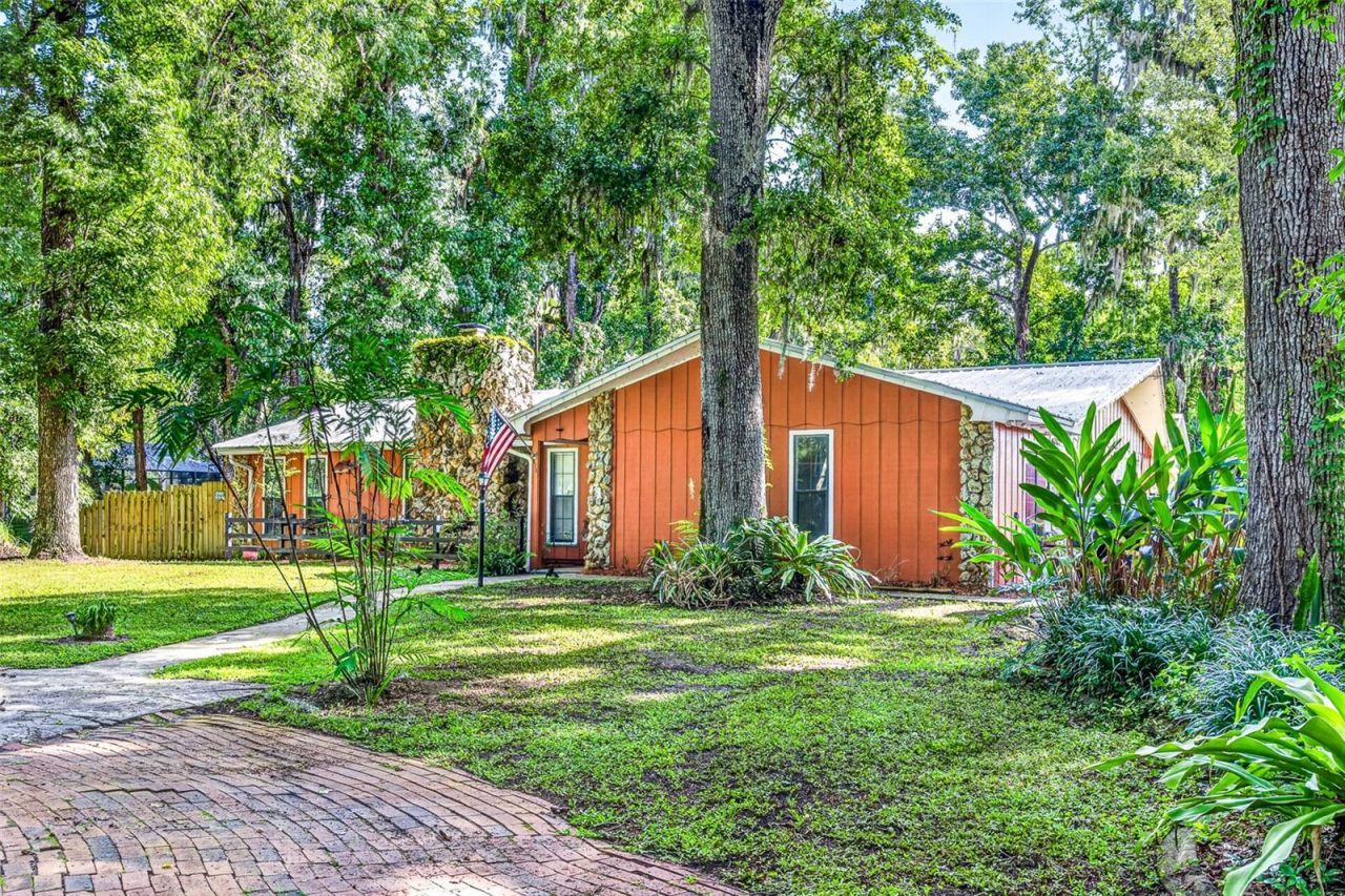 625 Wildwood Drive, New Smyrna Beach, FL 32168 Photo